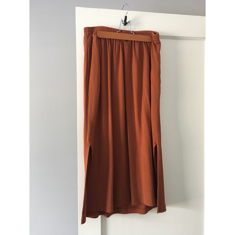 Vintage Elisabeth, A Liz Claiborne Company